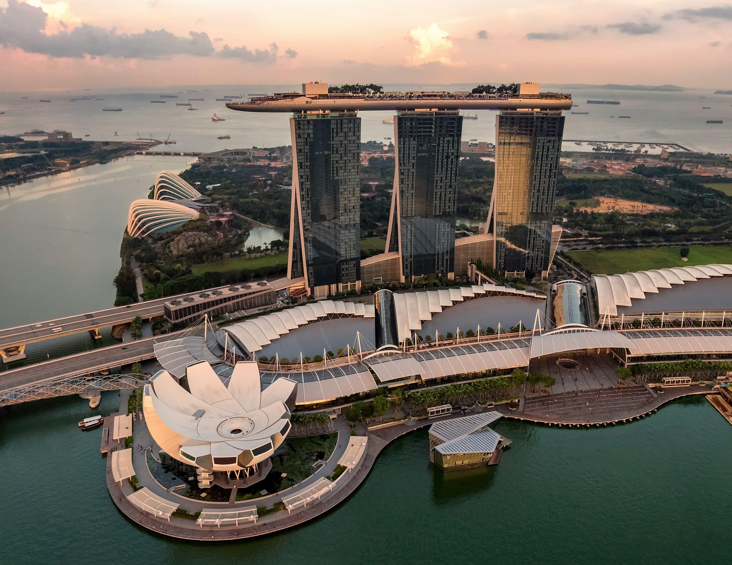 Singapore logistics gateway